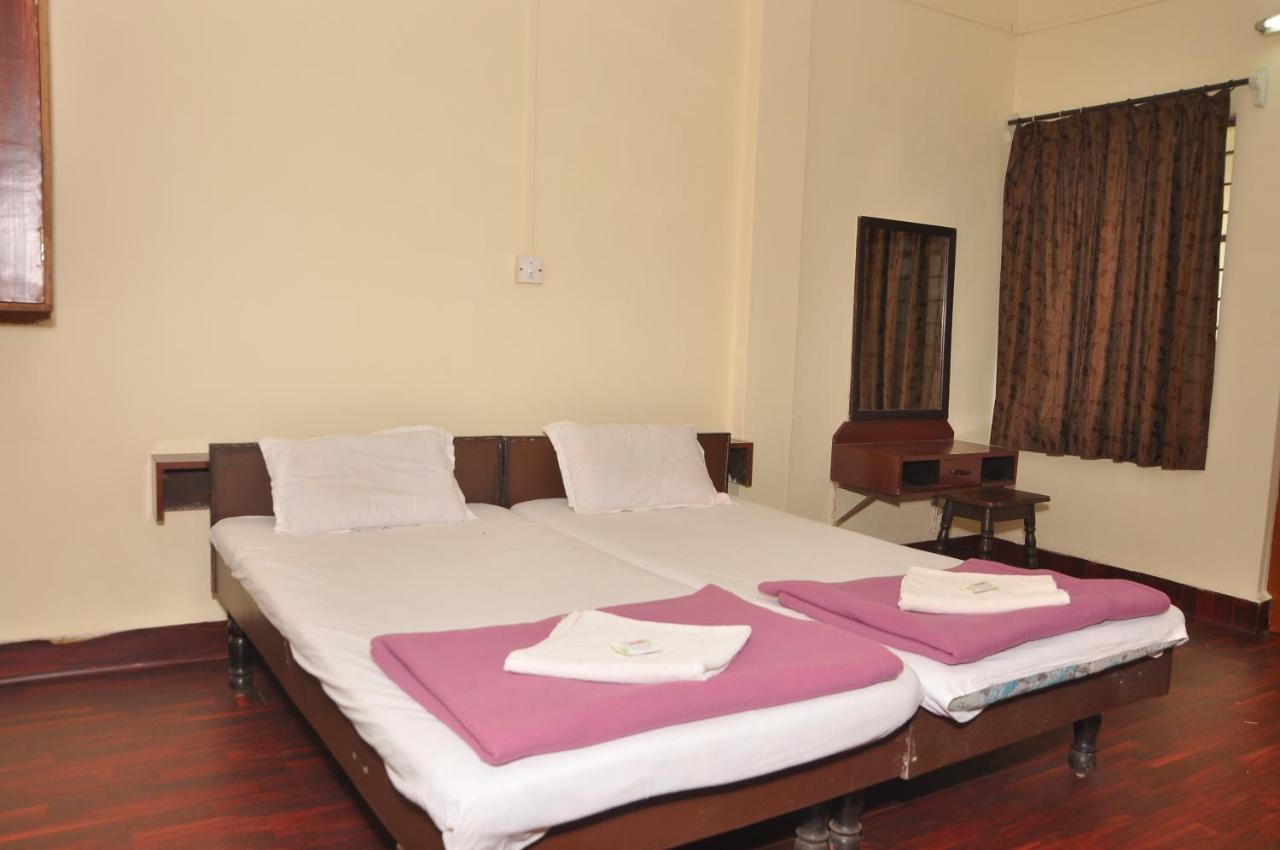 Koyna Lake Resort Koynanagar Екстериор снимка