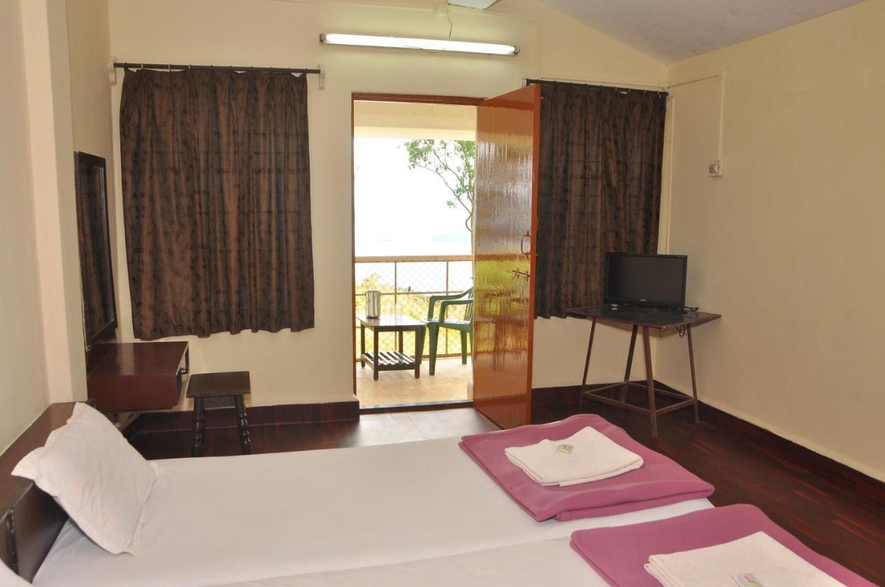 Koyna Lake Resort Koynanagar Екстериор снимка